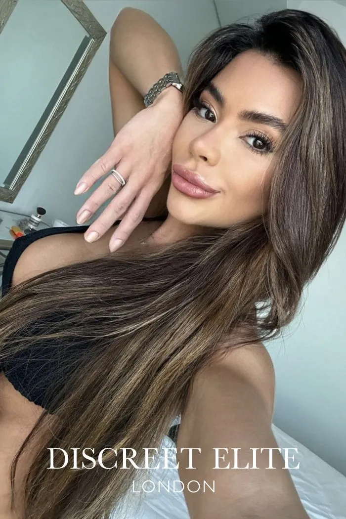 Karmen profile image elite fetish for couples escort